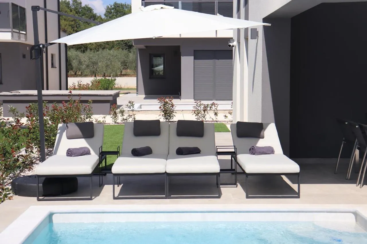 באניולה Meerbrise - Luxury Villa 0*,  קרואטיה