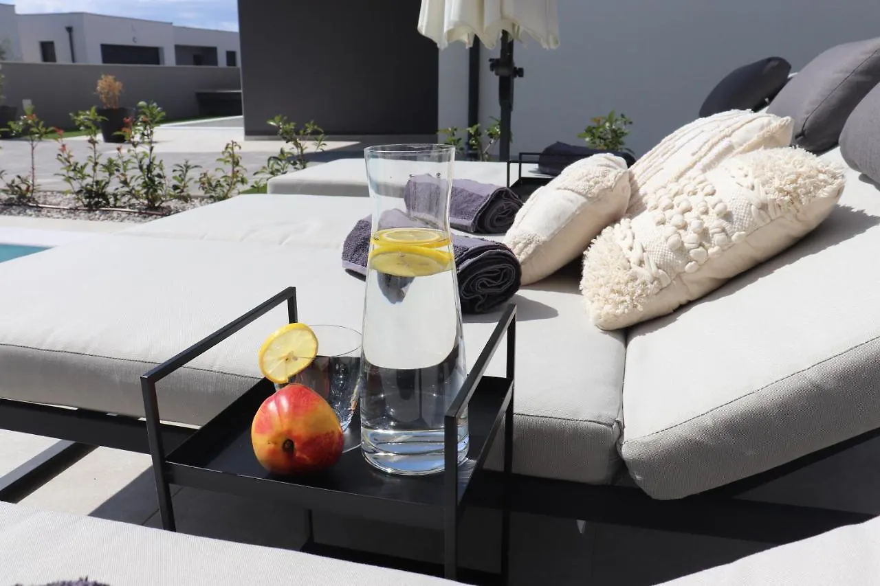 באניולה Meerbrise - Luxury Villa